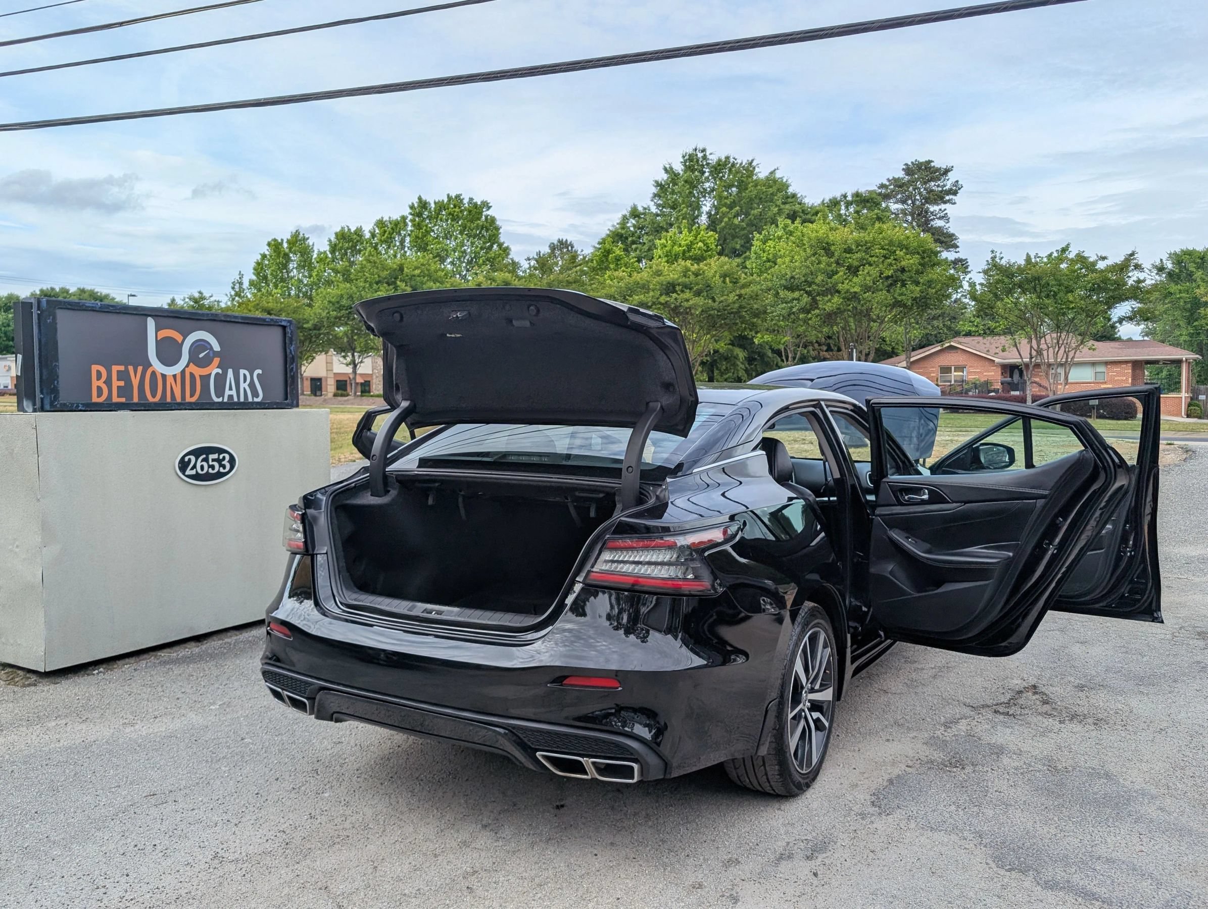 Used 2020 Nissan Maxima 3.5 SV w/ Floor Mat Group FWD image 13