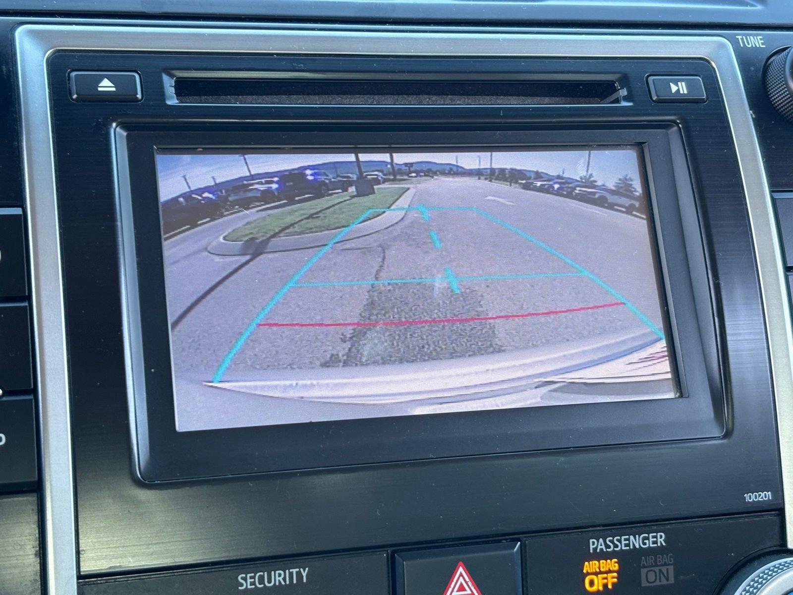 Used 2014 Toyota Camry LE FWD image 18