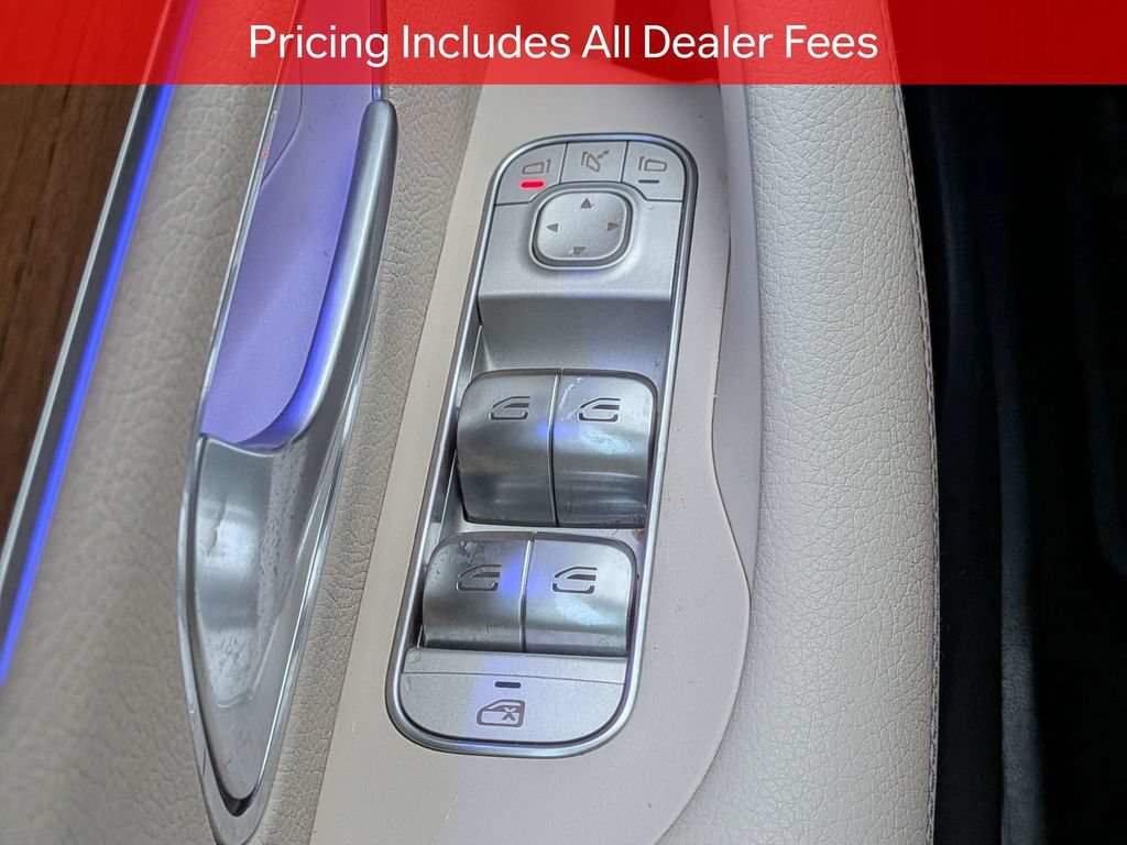 Used 2024 Mercedes-Benz GLS 450 4MATIC image 27