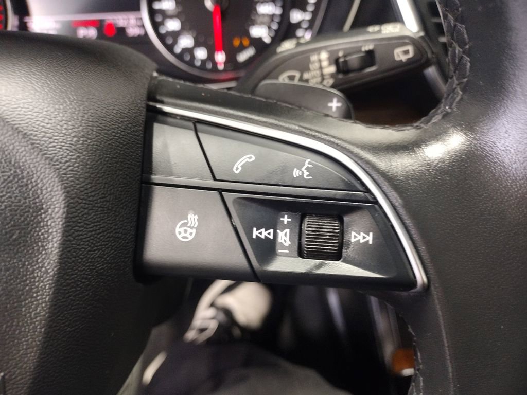 Used 2022 Audi Q5 2.0T Premium image 26