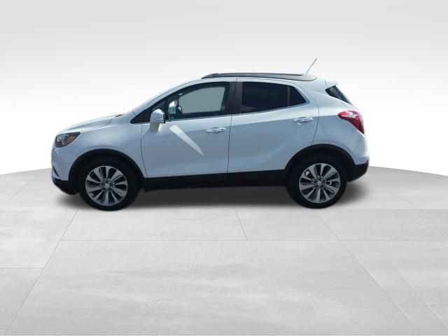 Certified 2018 Buick Encore Preferred FWD image 4