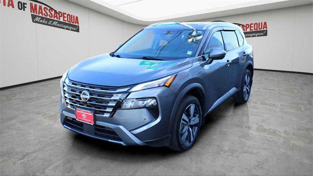 Used 2024 Nissan Rogue SL w/ SL Premium Package image 1