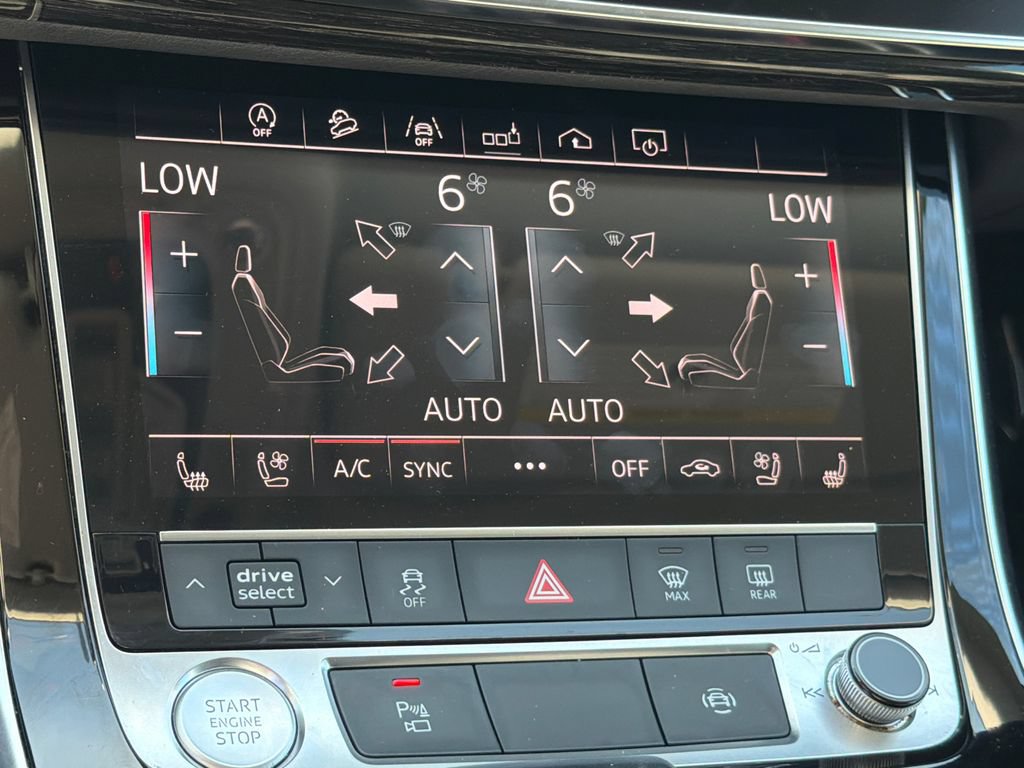 Used 2019 Audi Q8 Premium Plus w/ Premium Plus AWD/4WD image 34