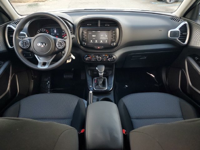 Used 2021 Kia Soul LX FWD image 16