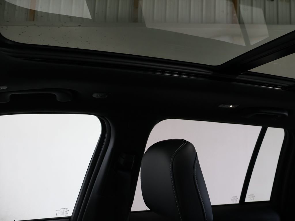 New 2026 Jeep Grand Cherokee Limited AWD/4WD image 29