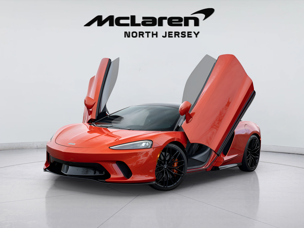 Used 2023 McLaren GT RWD image 2