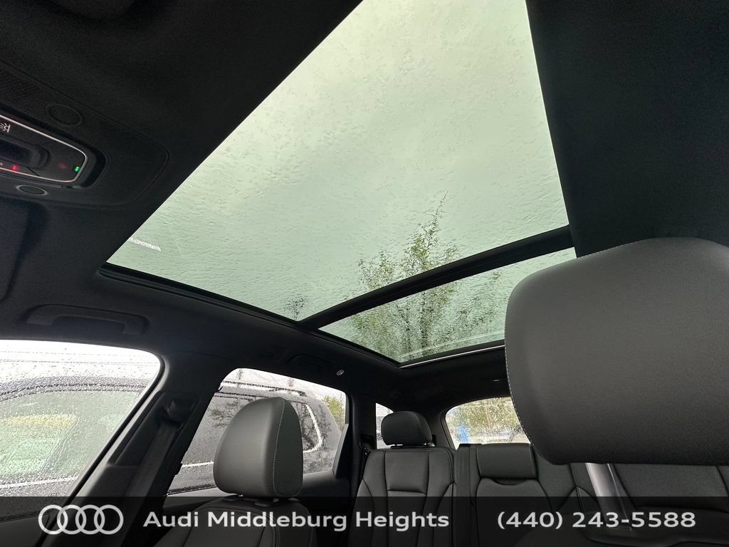 Certified 2026 Audi Q7 3.0T Premium w/ Convenience Plus Package AWD/4WD image 32