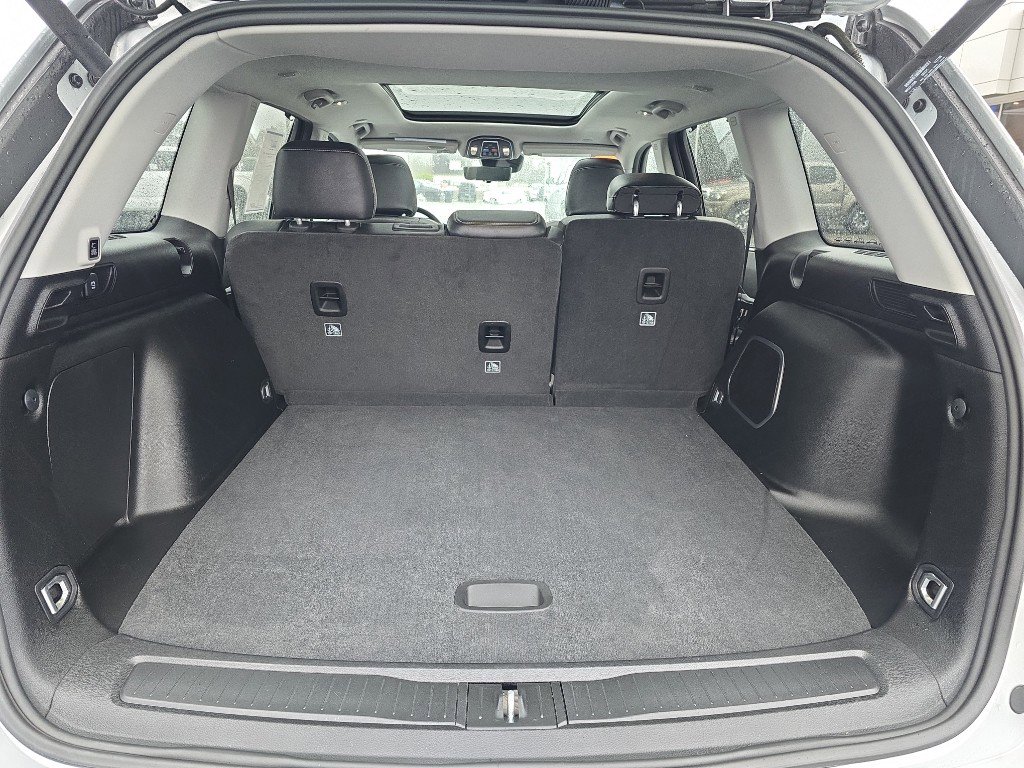 Used 2023 Jeep Grand Cherokee 30th Anniversary image 9