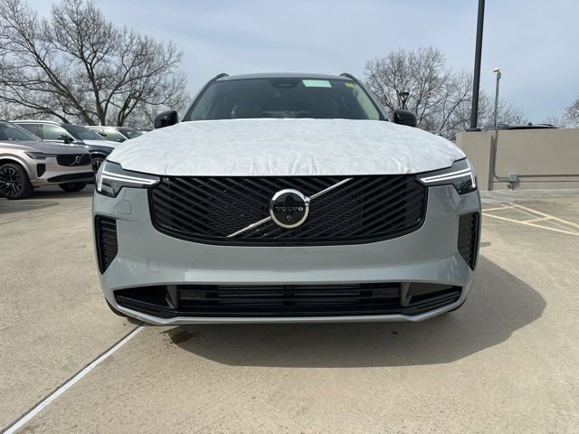 New 2026 Volvo XC90 T8 Ultra image 2
