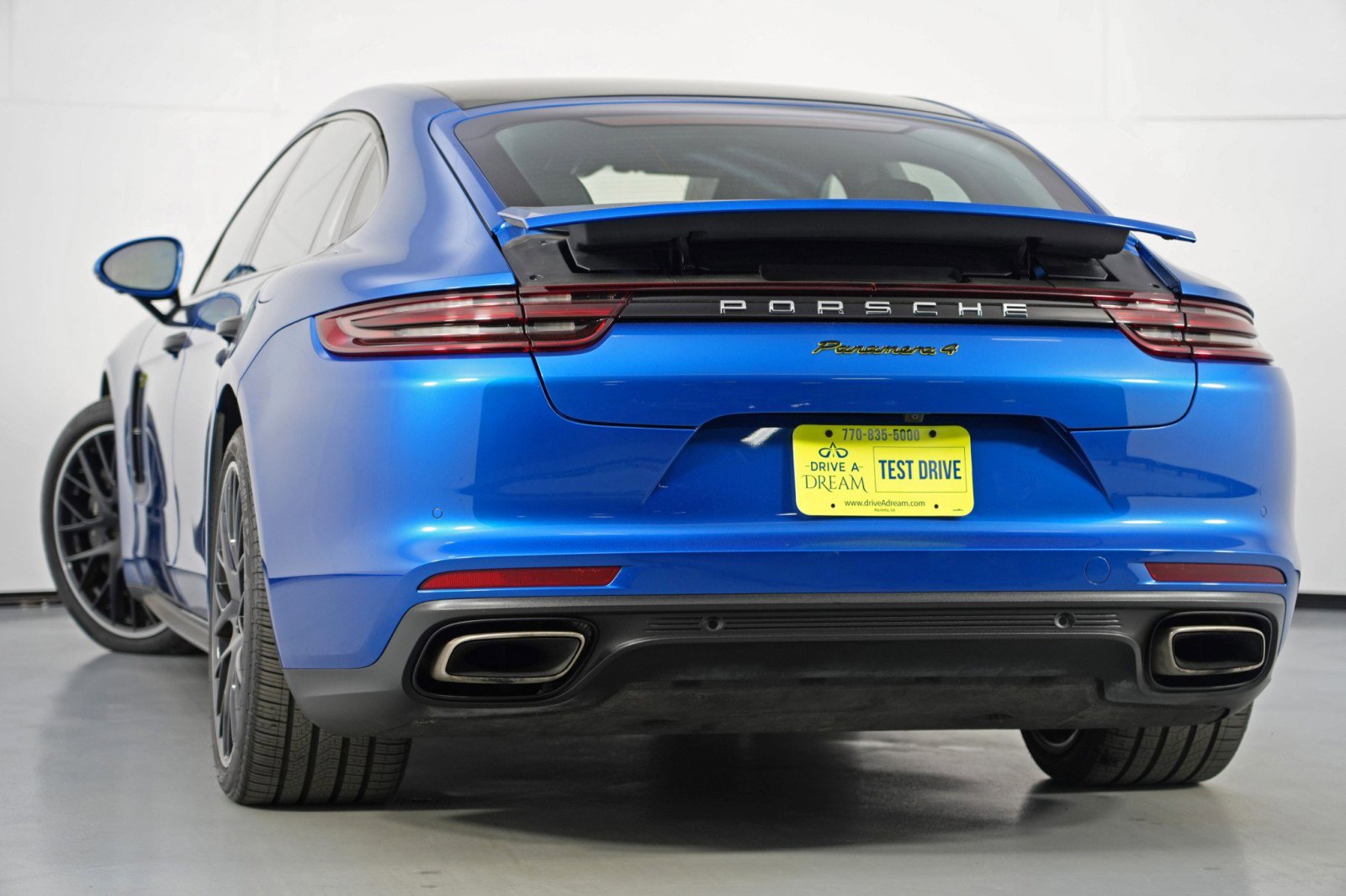 Used 2019 Porsche Panamera 4 Executive w/ Premium Package Plus image 6
