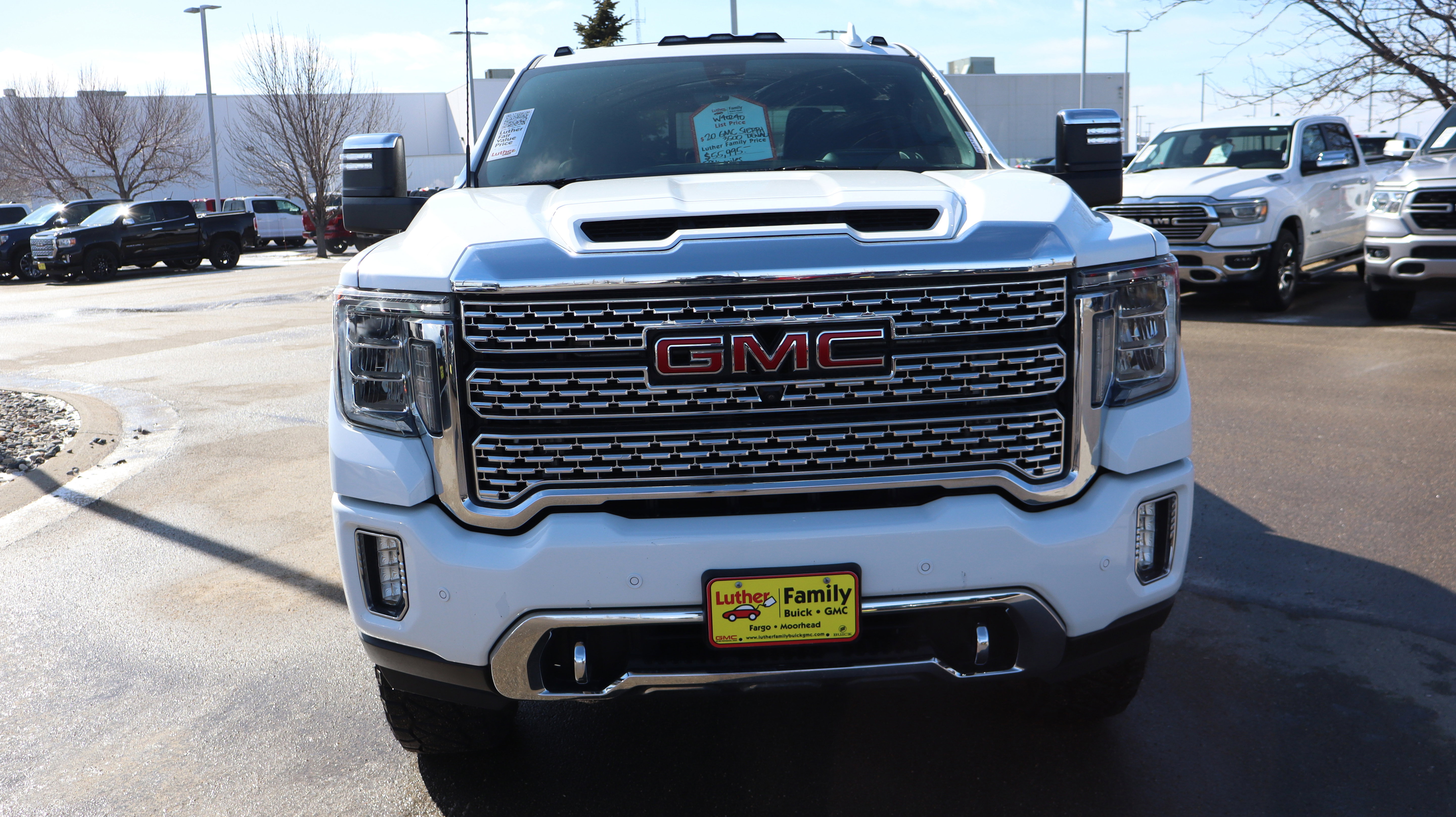 Used 2020 GMC Sierra 3500 Denali w/ Denali Ultimate Package image 2