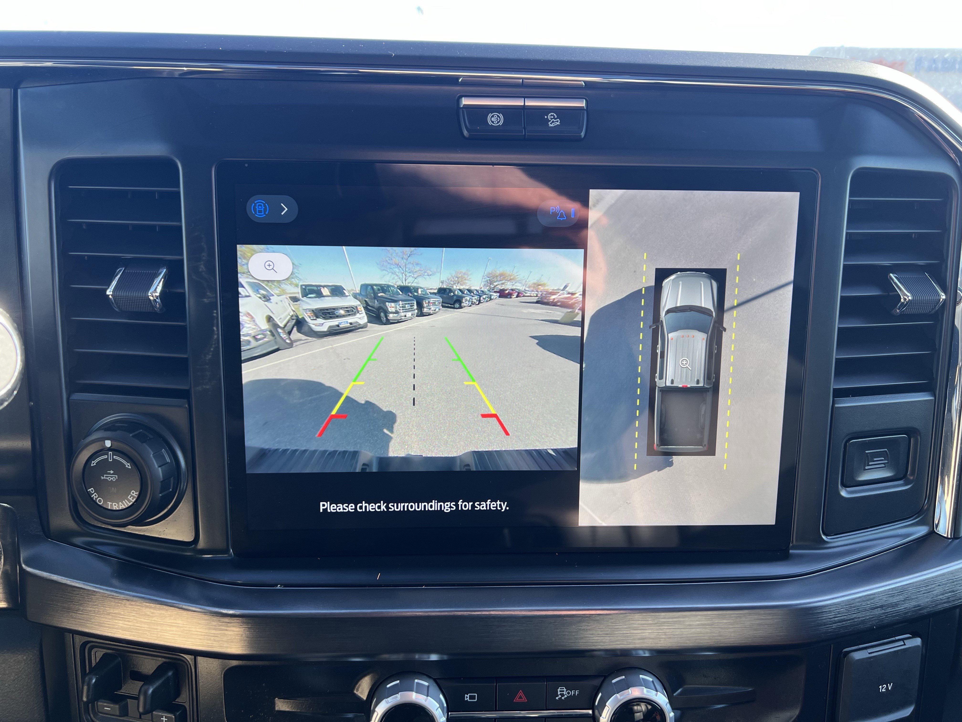 Used 2025 Ford F250 Lariat w/ Lariat Ultimate Package image 23