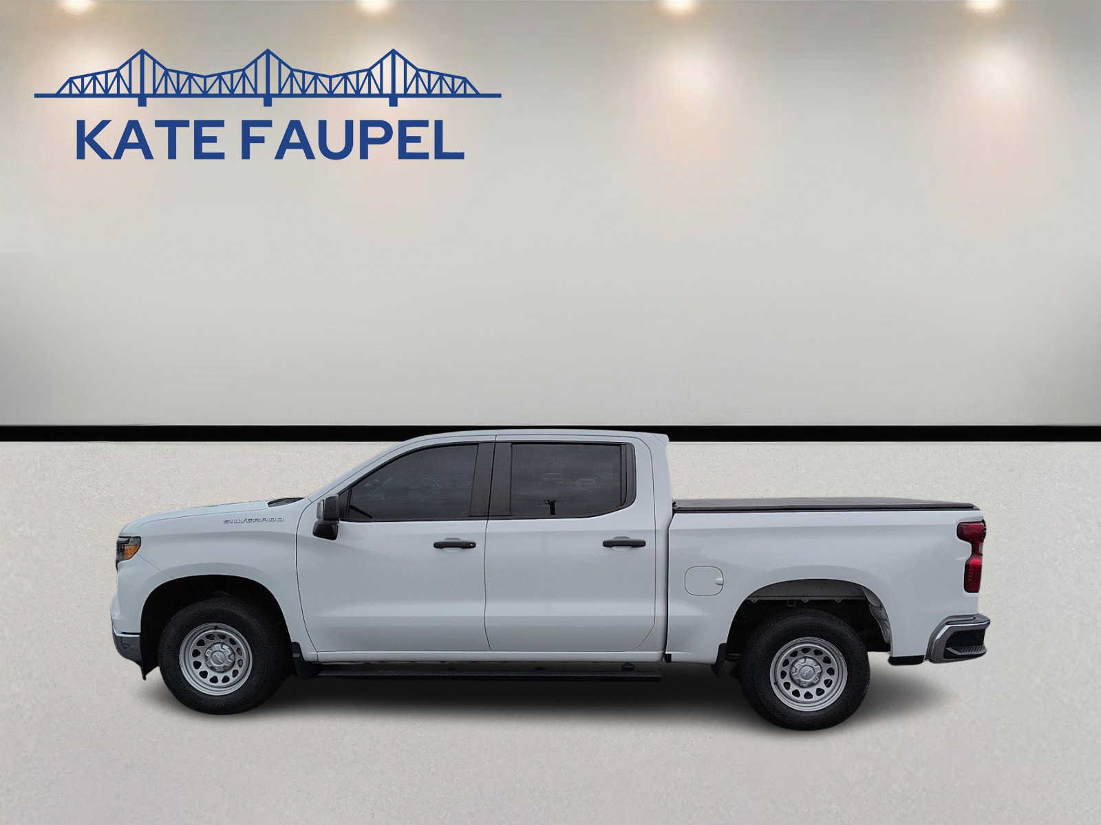 Used 2022 Chevrolet Silverado 1500 W/T w/ WT Safety Package RWD image 4