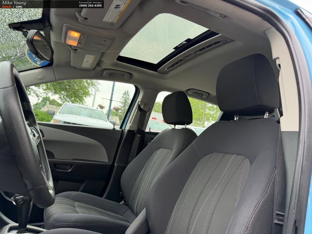 Used 2014 Chevrolet Sonic LT w/ Fun and Sun Package FWD image 14