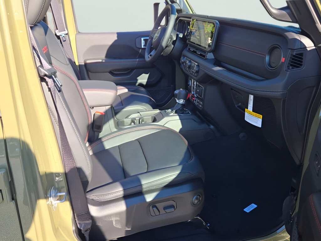 New 2027 Jeep Wrangler Unlimited Rubicon AWD/4WD image 7