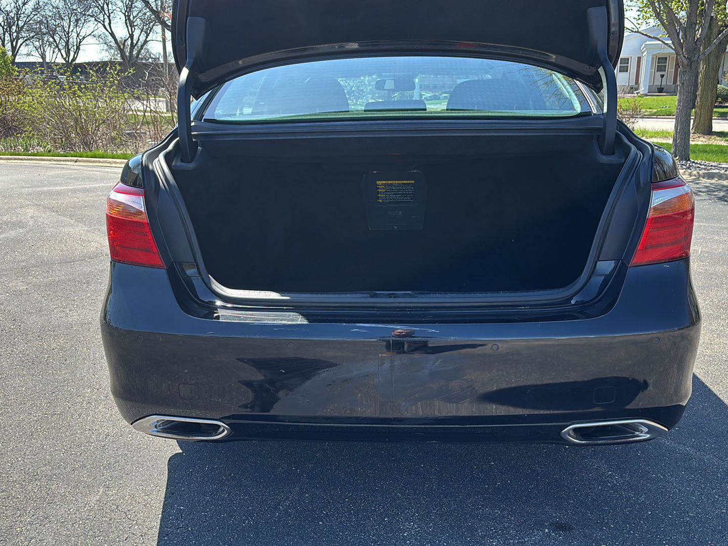 Used 2011 Lexus LS 460 AWD w/ Luxury Value Edition image 10