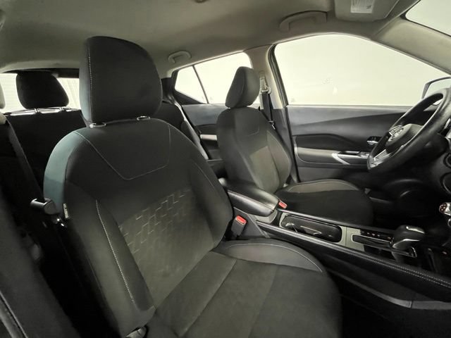 Used 2024 Nissan Kicks SV FWD image 10
