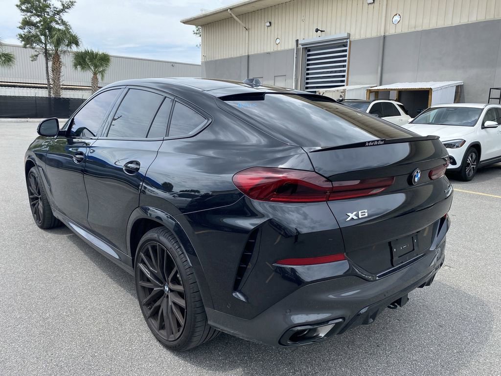 Used 2025 BMW X6 xDrive40i w/ Premium Package image 18