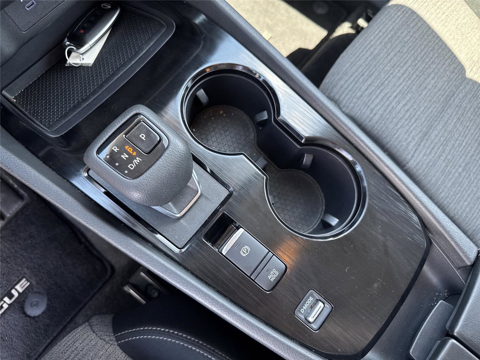 Used 2023 Nissan Rogue SV FWD image 27