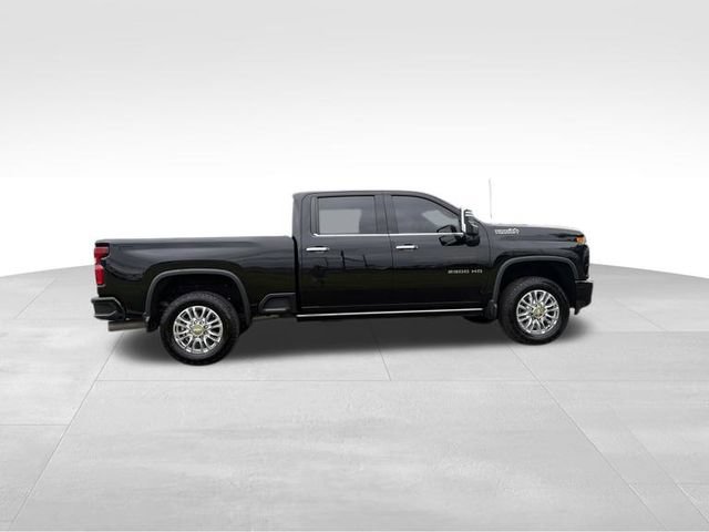 Used 2022 Chevrolet Silverado 2500 High Country w/ Technology Package AWD/4WD image 8