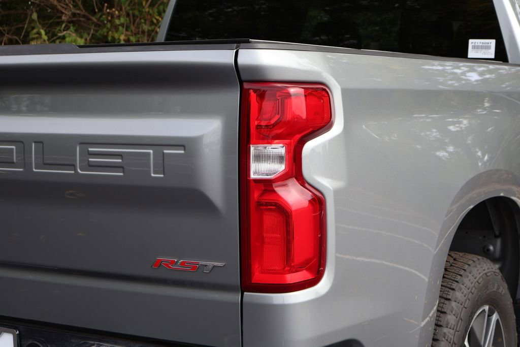 Certified 2024 Chevrolet Silverado 1500 RST w/ Z71 Off-Road Package image 7
