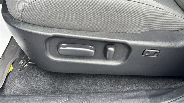 Used 2022 Toyota Tacoma SR5 image 19