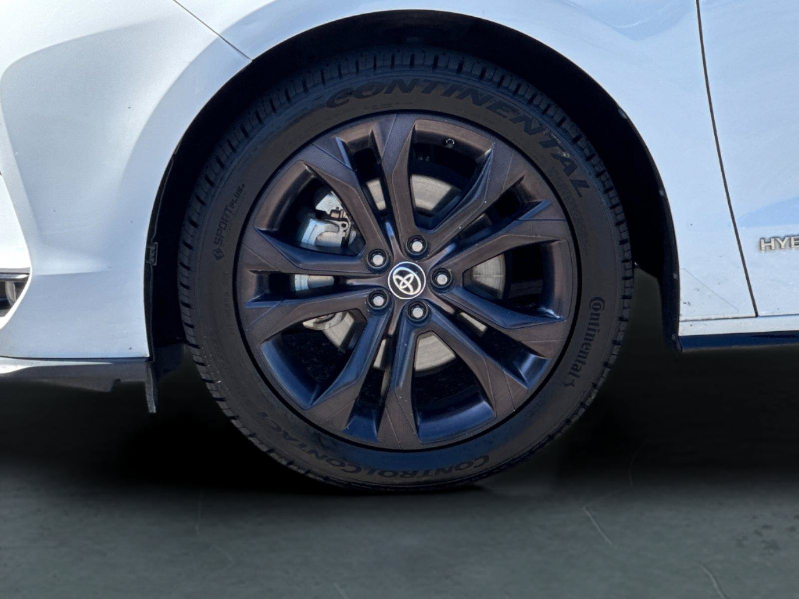 Used 2021 Toyota Sienna XSE FWD image 77