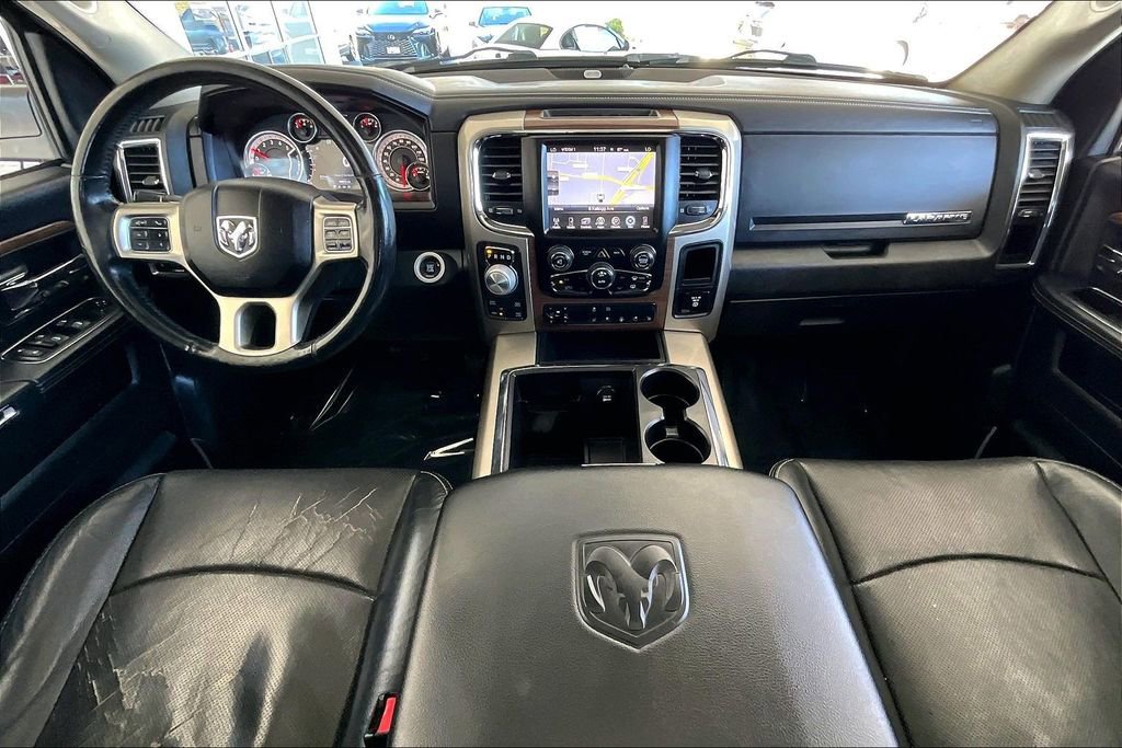 Used 2015 RAM 1500 Laramie w/ Convenience Group image 8