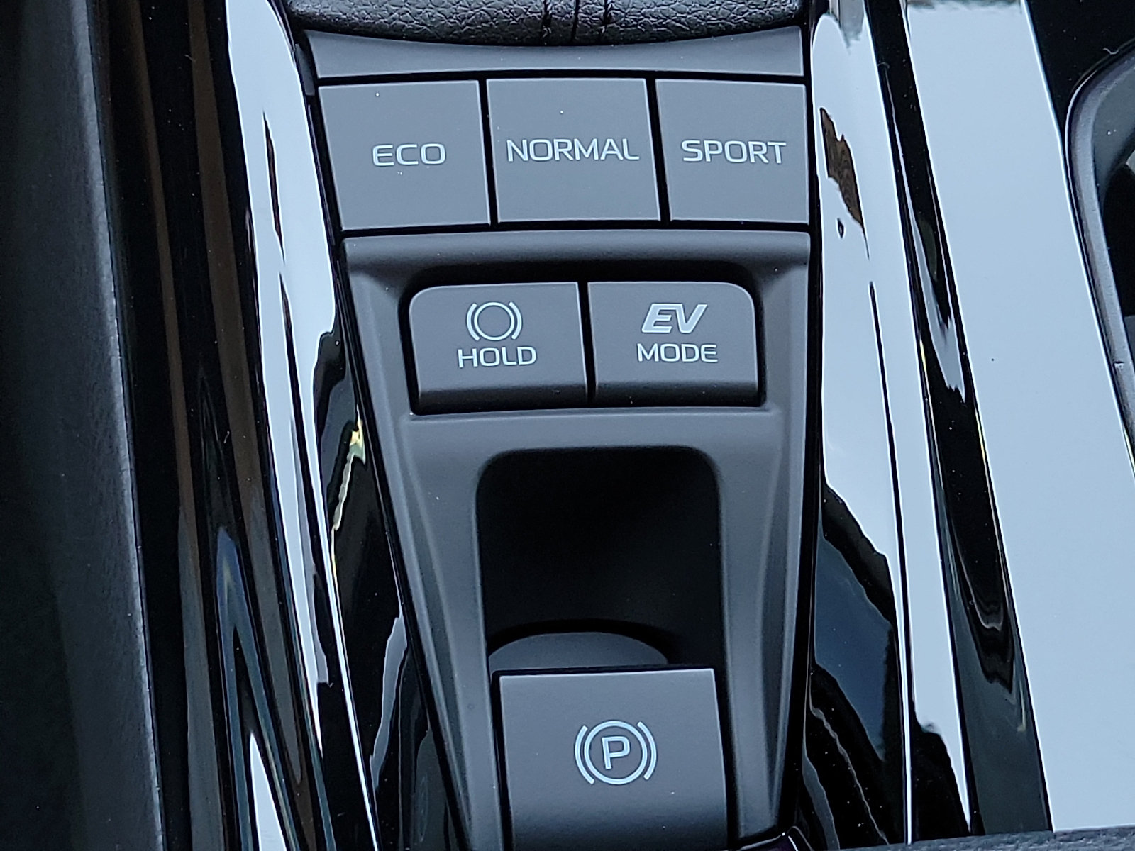 New 2026 Toyota Camry XSE w/ Premium Package AWD/4WD image 16