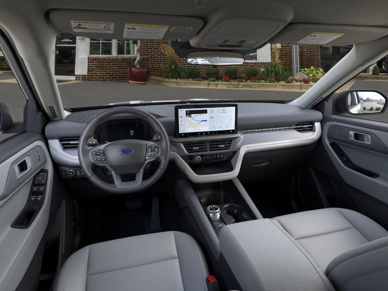 New 2026 Ford Explorer Active image 9