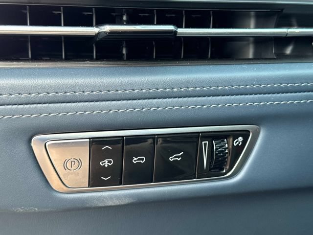 Certified 2025 Cadillac Escalade IQ Sport 2 AWD/4WD image 32