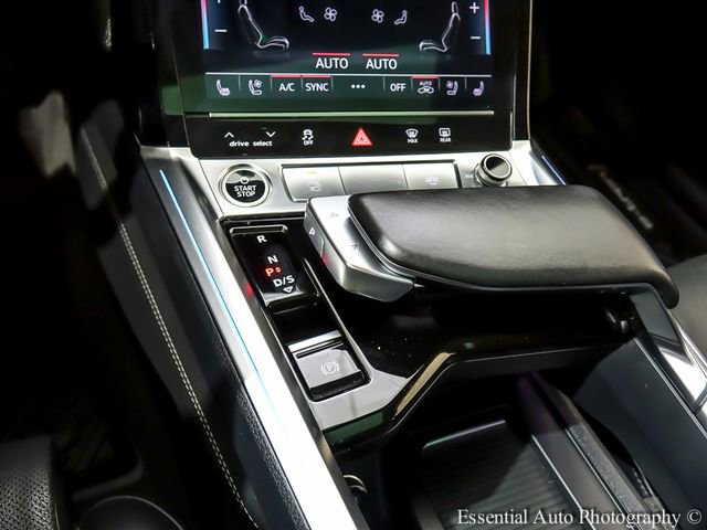 Used 2021 Audi e-tron Prestige w/ Prestige Package image 20