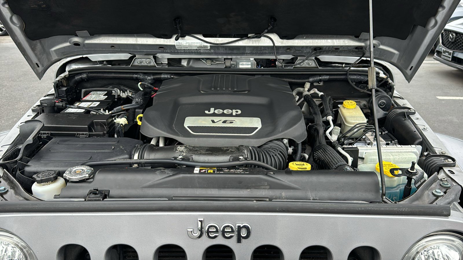 Used 2017 Jeep Wrangler Unlimited Rubicon AWD/4WD image 34