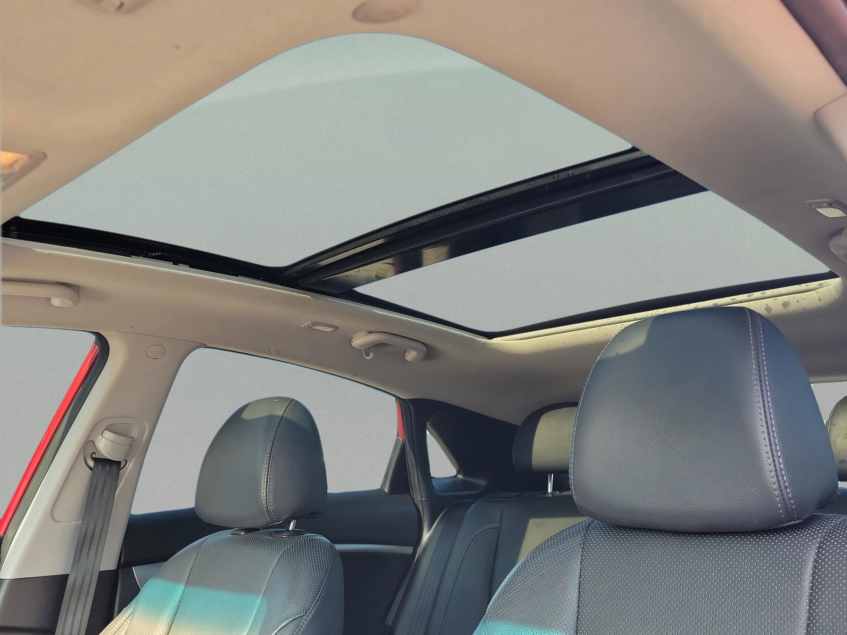 Used 2014 Hyundai Elantra GT w/ Option Group 03 image 34