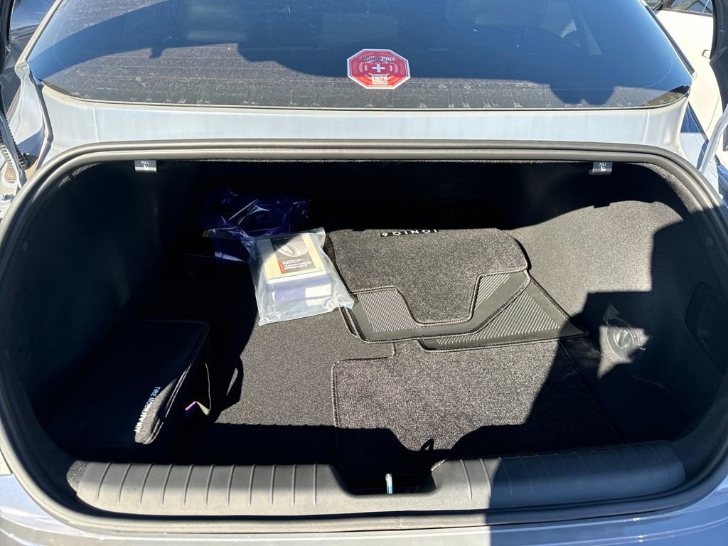 New 2025 Hyundai Ioniq 6 Limited image 34