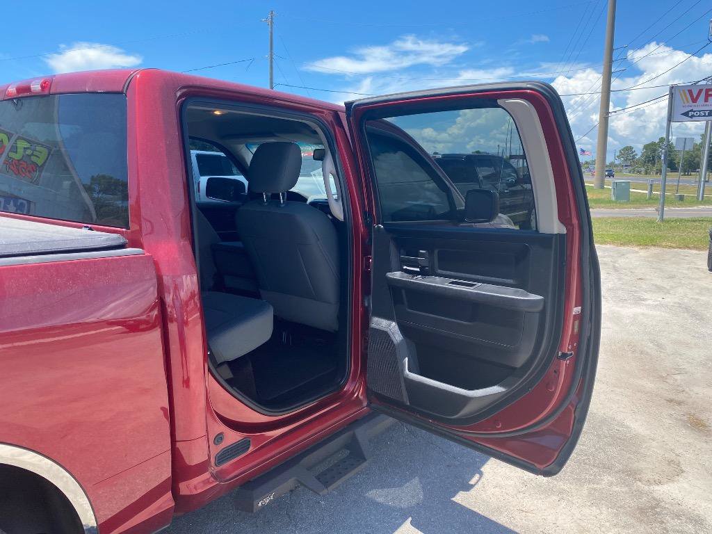 Used 2014 RAM 1500 Express AWD/4WD image 19