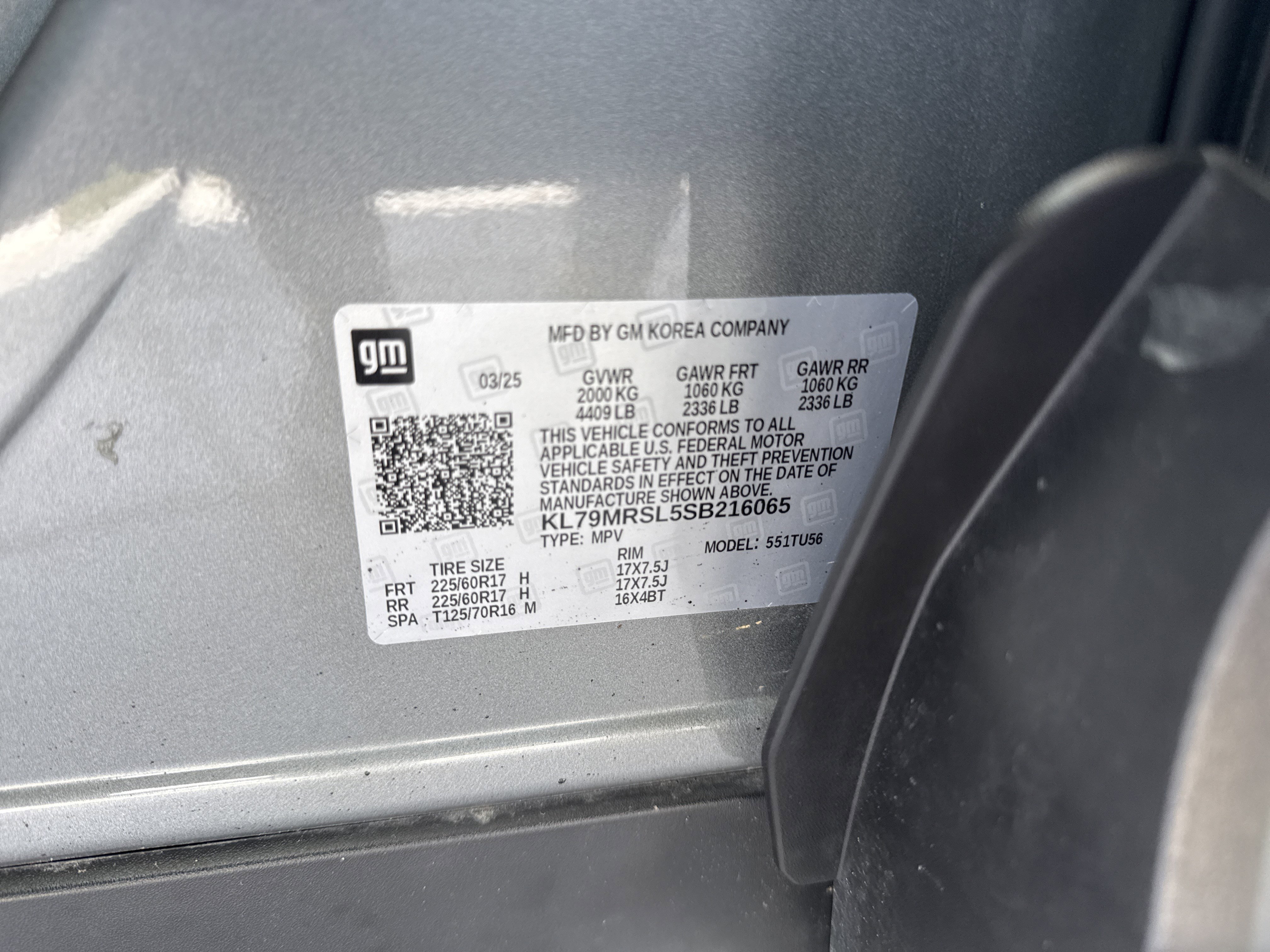 Used 2025 Chevrolet TrailBlazer LT AWD/4WD image 32