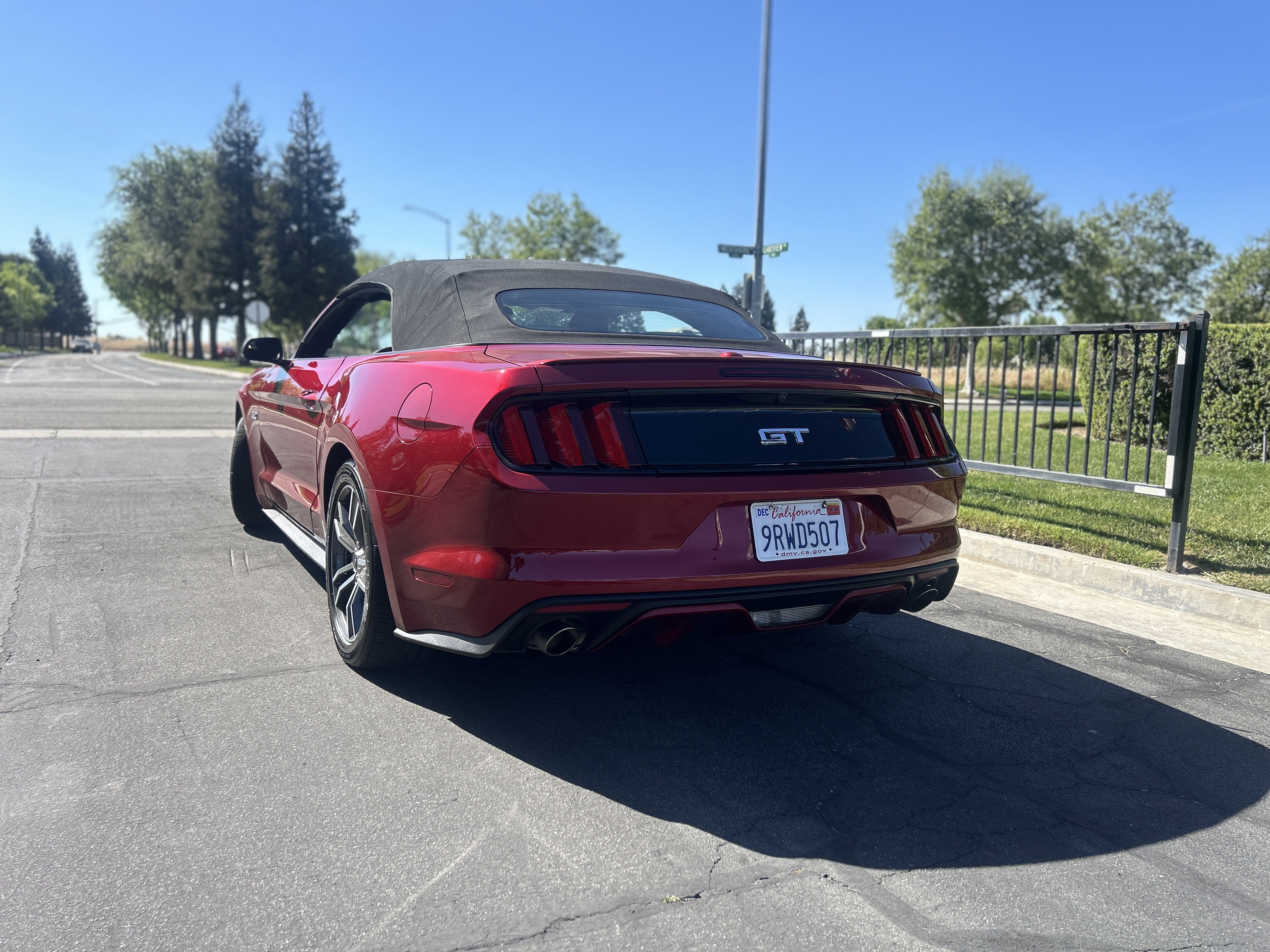 Used 2017 Ford Mustang GT Premium image 22