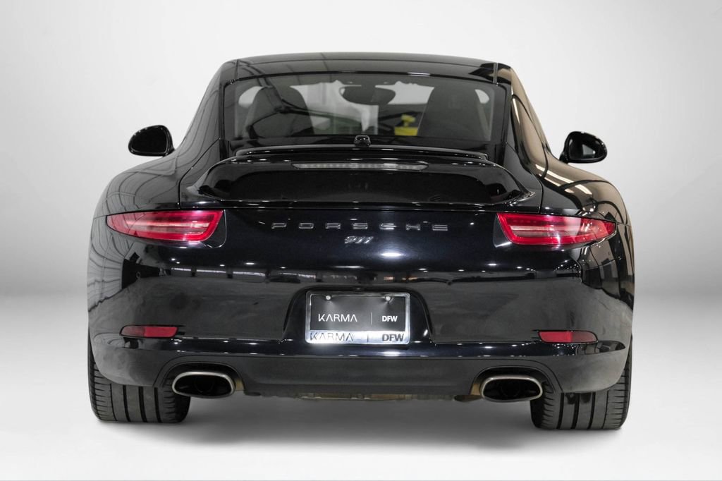 Used 2016 Porsche 911 Carrera Black Edition RWD image 7