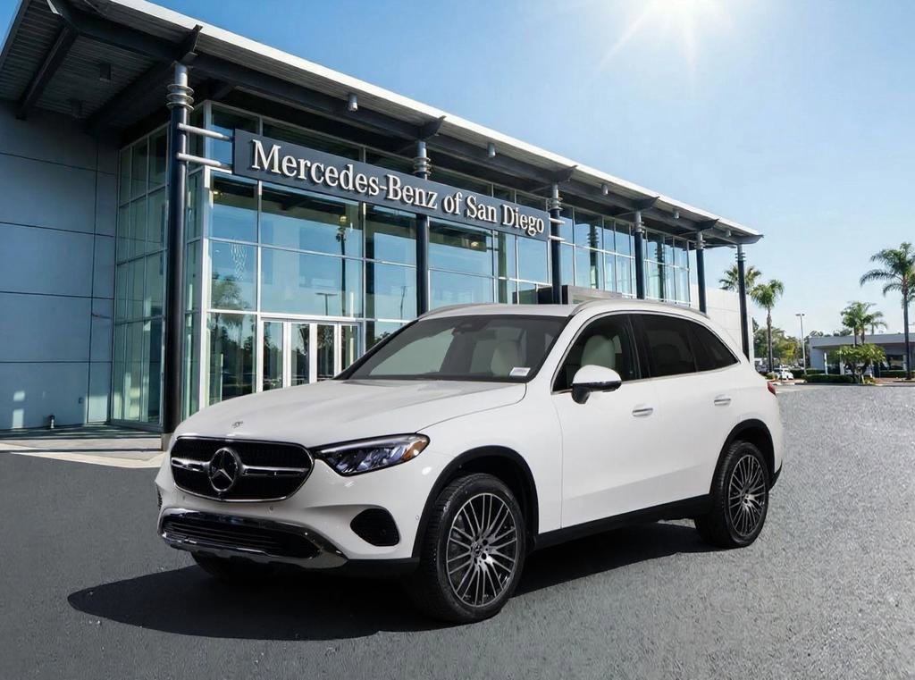 New 2026 Mercedes-Benz GLC 300 image 1