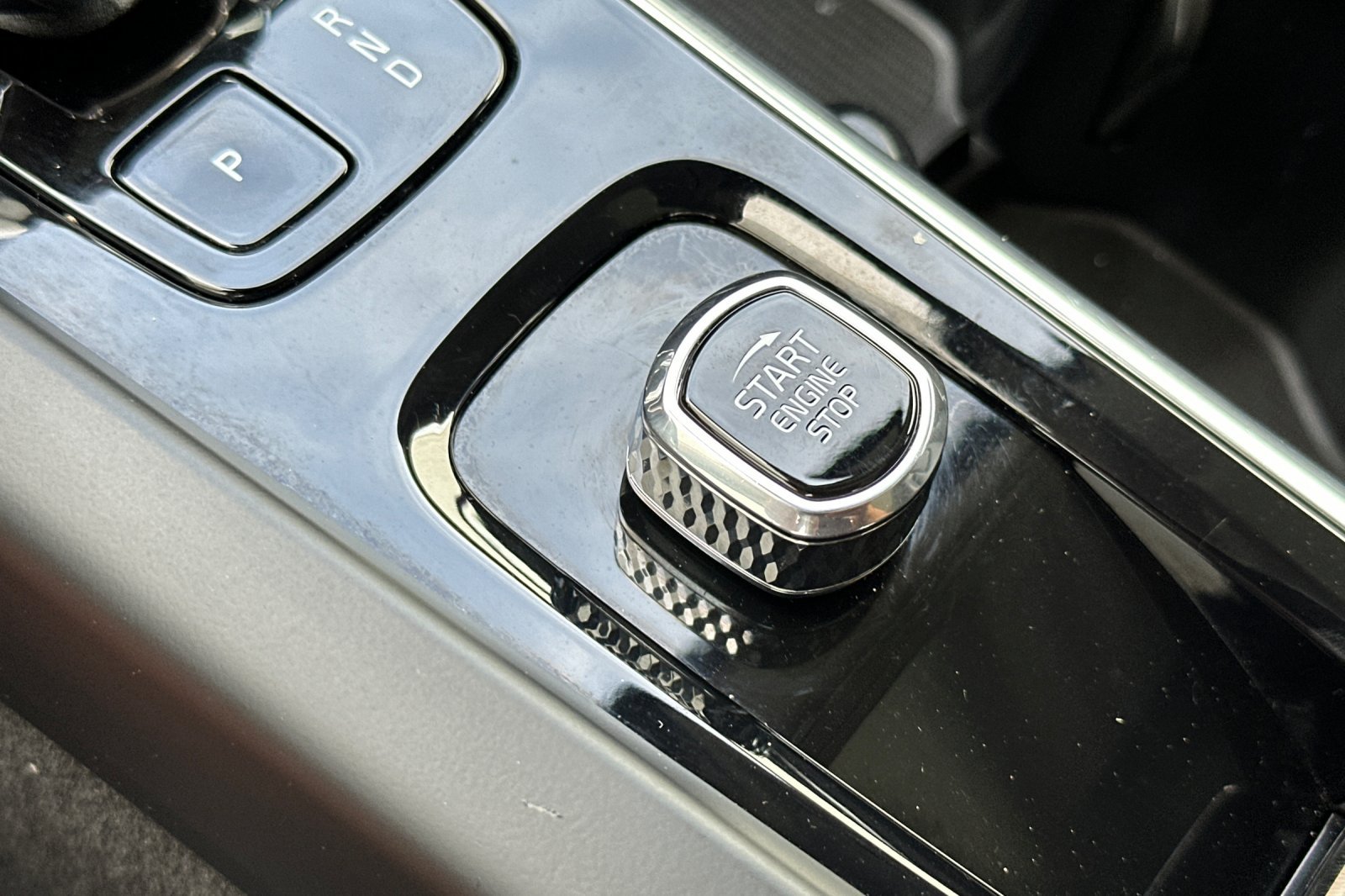 Certified 2023 Volvo XC60 B5 Ultimate AWD/4WD image 27