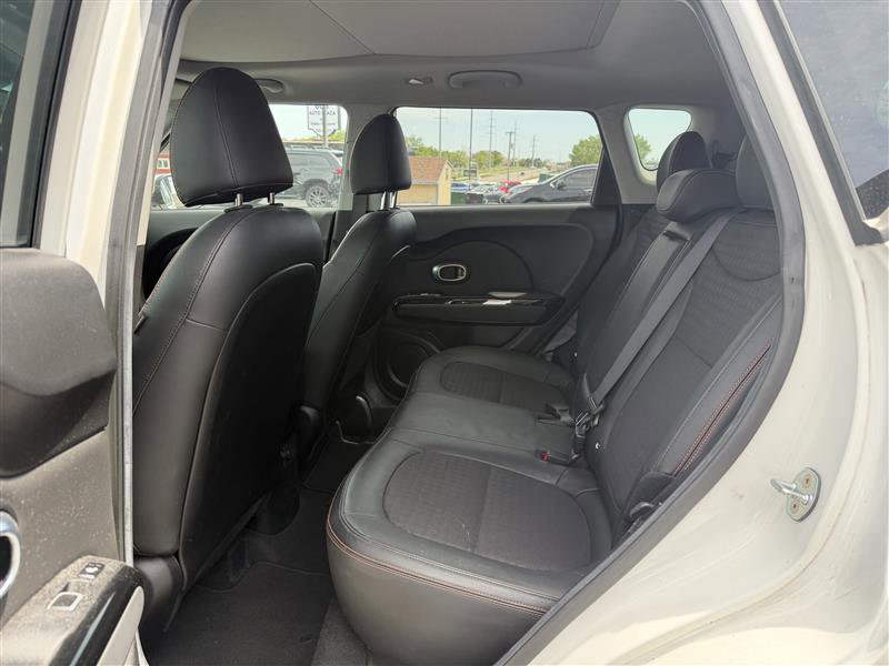 Used 2019 Kia Soul ! w/ Technology Package FWD image 15