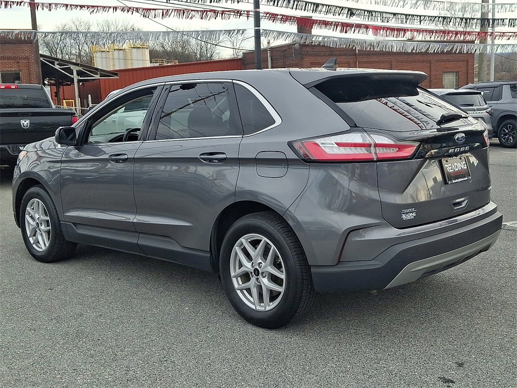 Used 2024 Ford Edge SEL image 7
