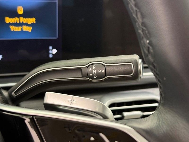 New 2025 Mercedes-Benz GLE 450e 4MATIC image 12