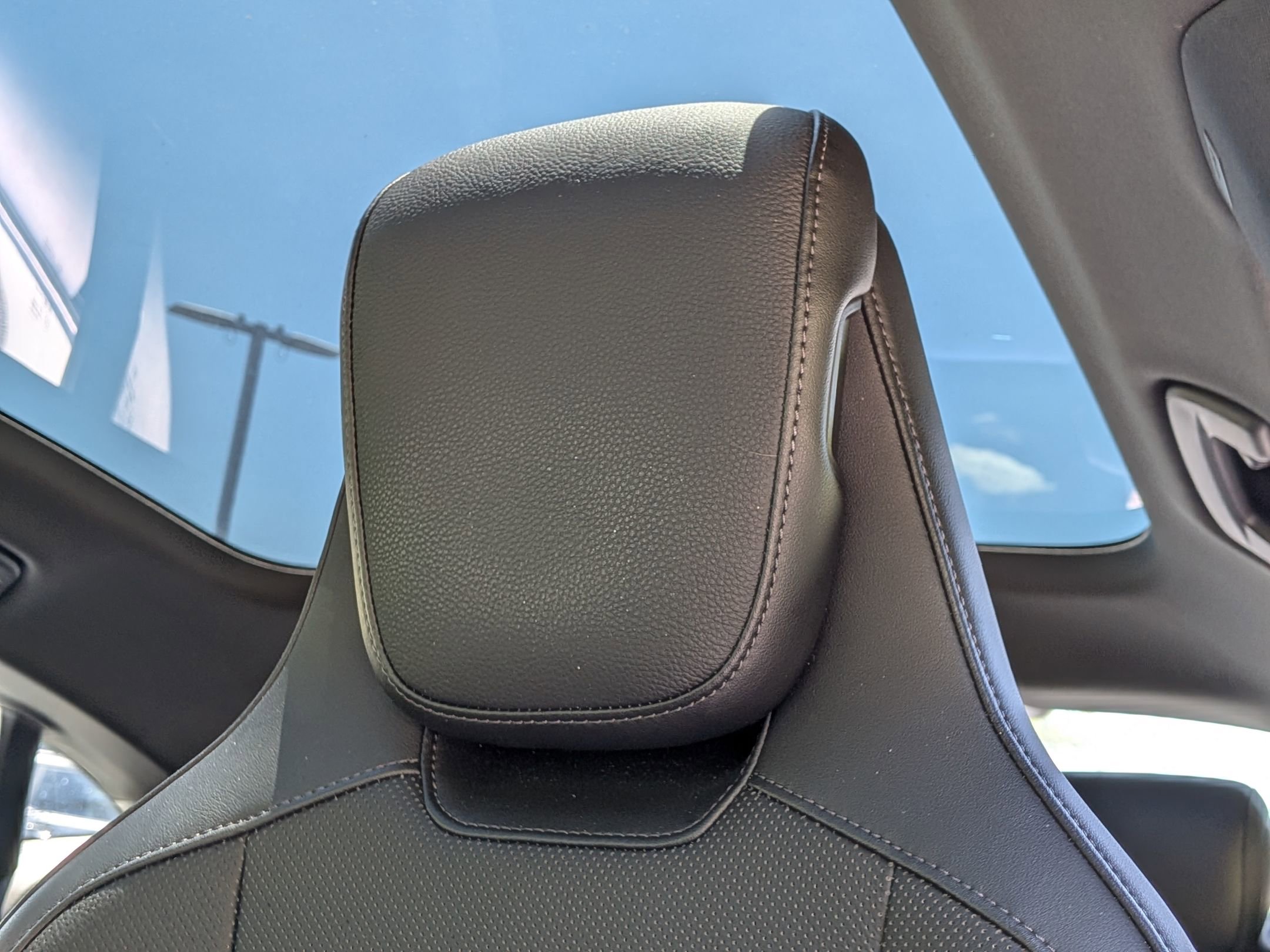 Certified 2023 Porsche Taycan RWD image 6