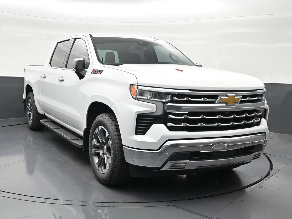 Used 2023 Chevrolet Silverado 1500 LTZ w/ Z71 Off-Road Package AWD/4WD image 8