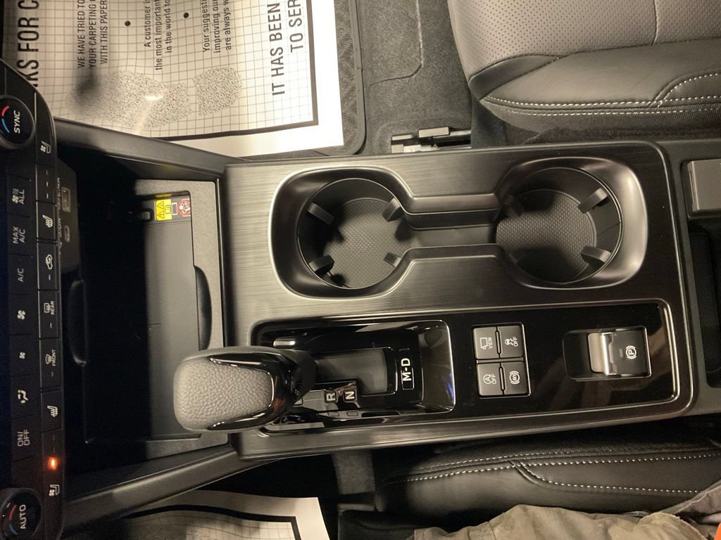New 2026 Subaru Outback Touring AWD/4WD image 19