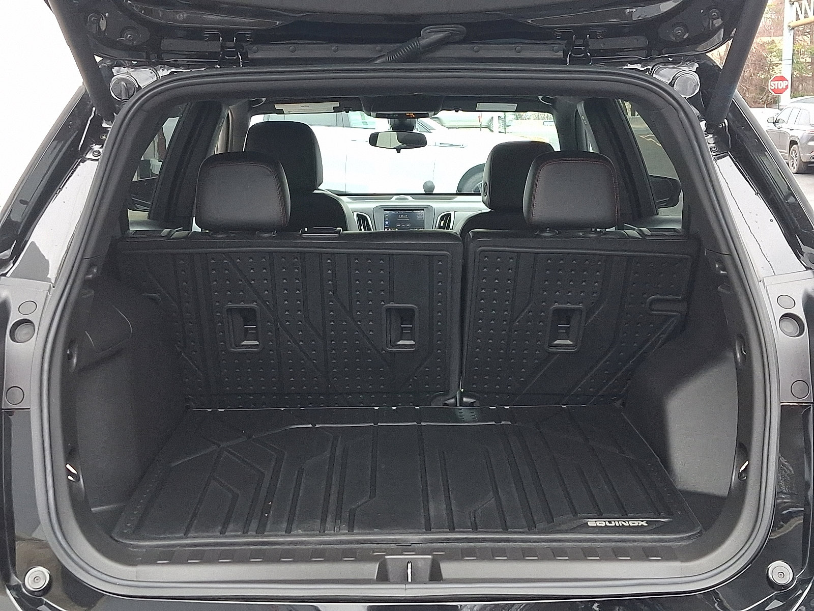 Used 2024 Chevrolet Equinox RS w/ LPO, Floor Liner Package image 29