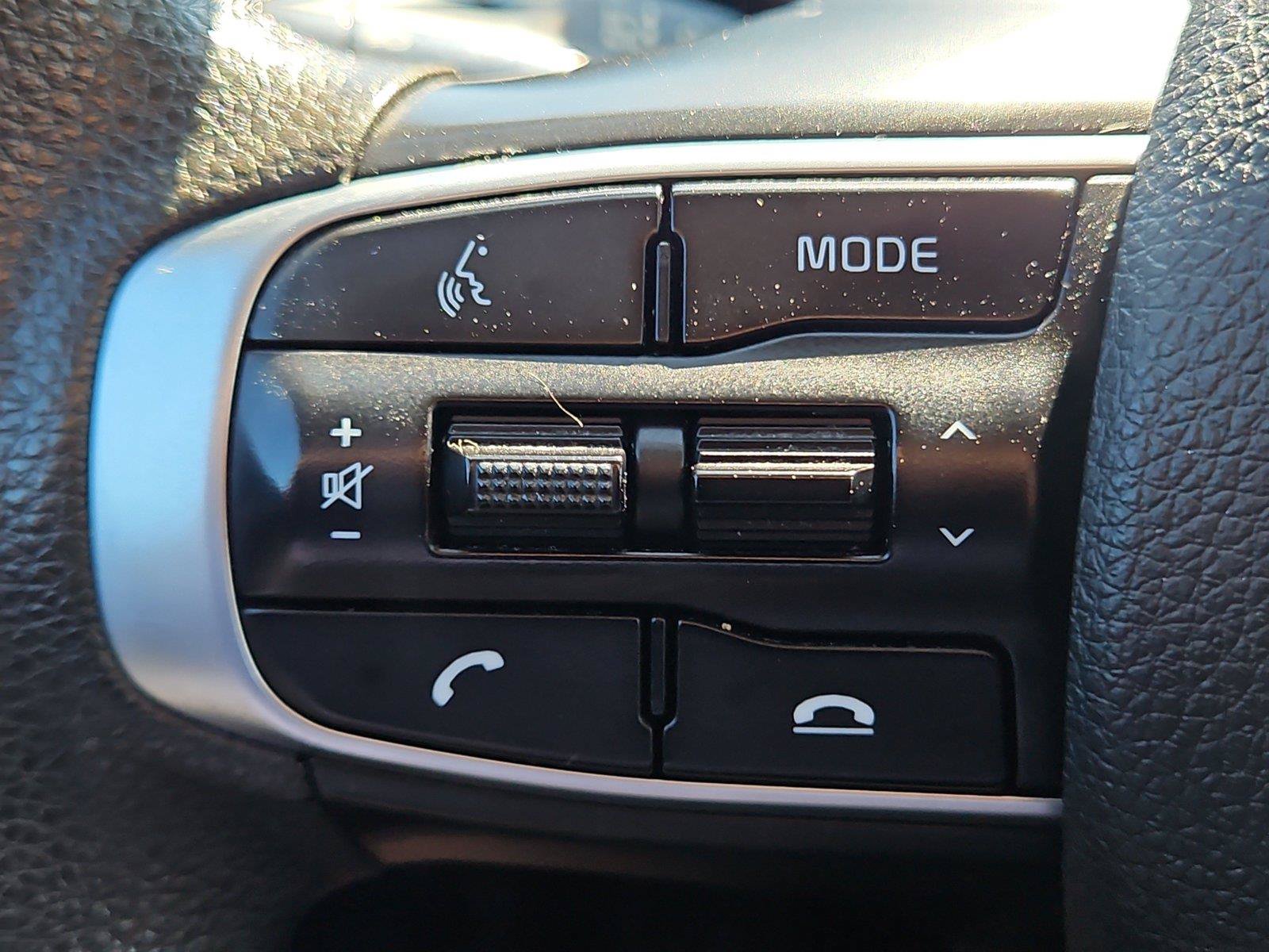 Used 2021 Kia K5 LXS FWD image 22