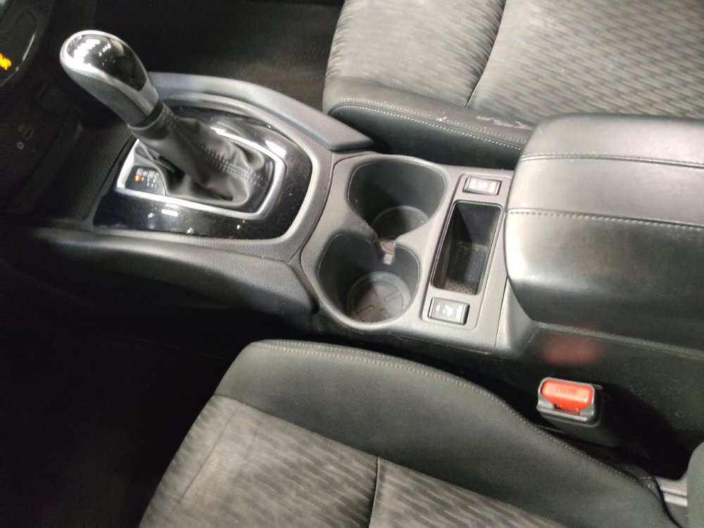 Used 2020 Nissan Rogue SV AWD/4WD image 26
